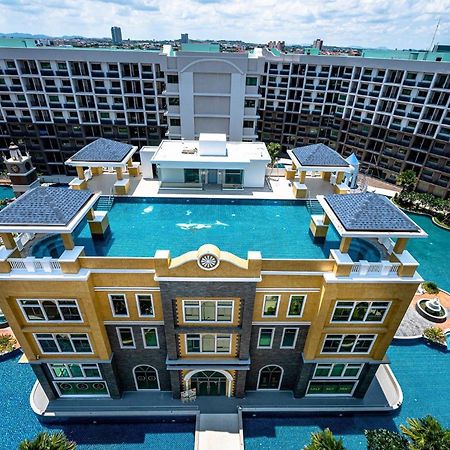 Arcadia Beach Con Pattaya Esterno foto